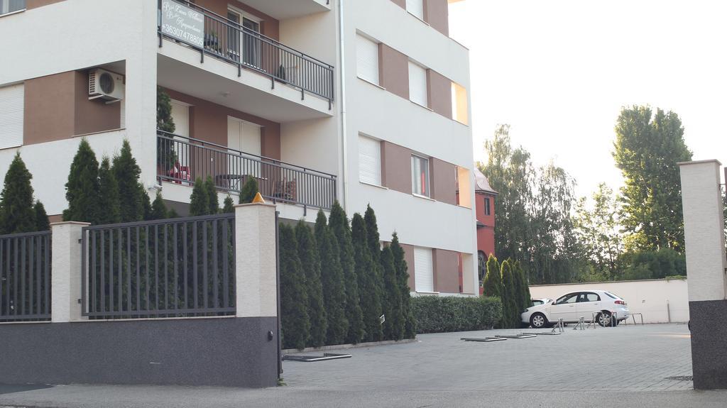 Honey Wellness Apartman شيوفوك المظهر الخارجي الصورة